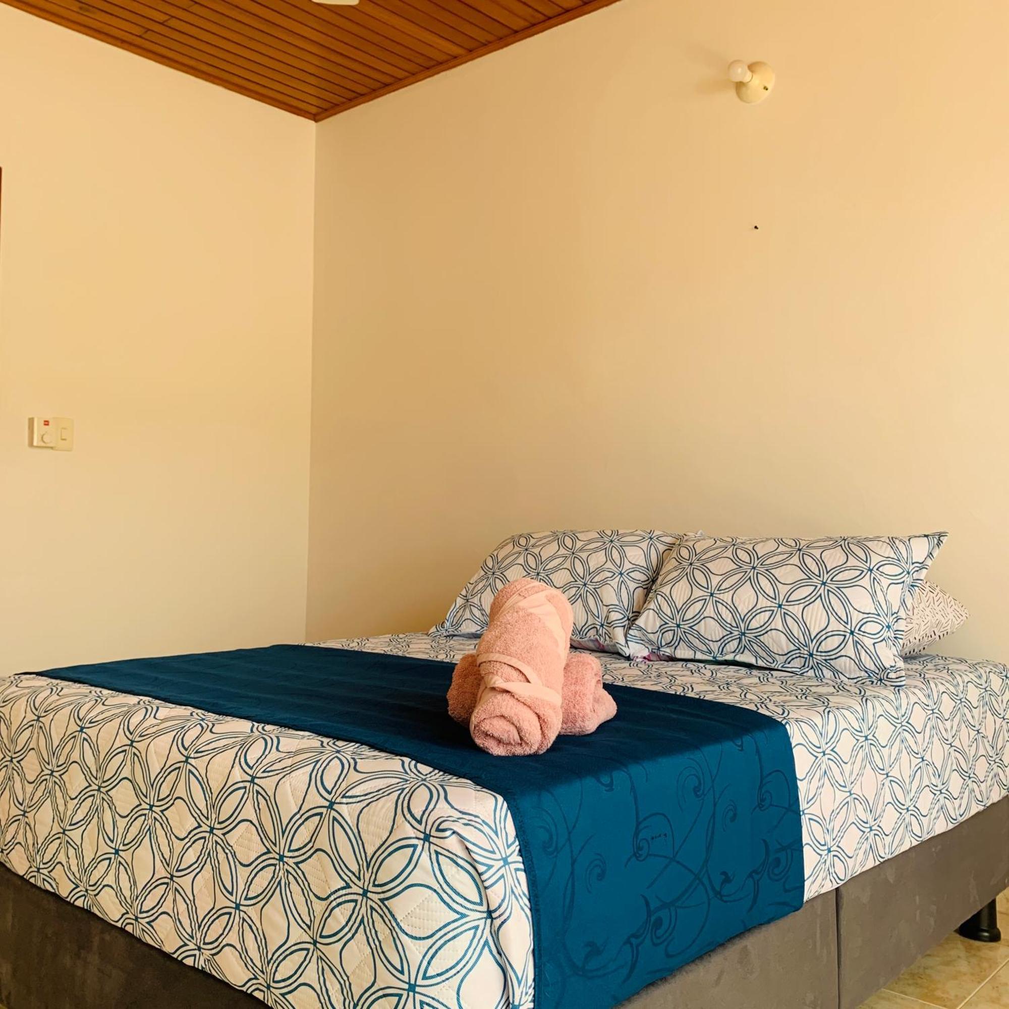 Hostel Cerca Al Centro Historico Cartagena Εξωτερικό φωτογραφία