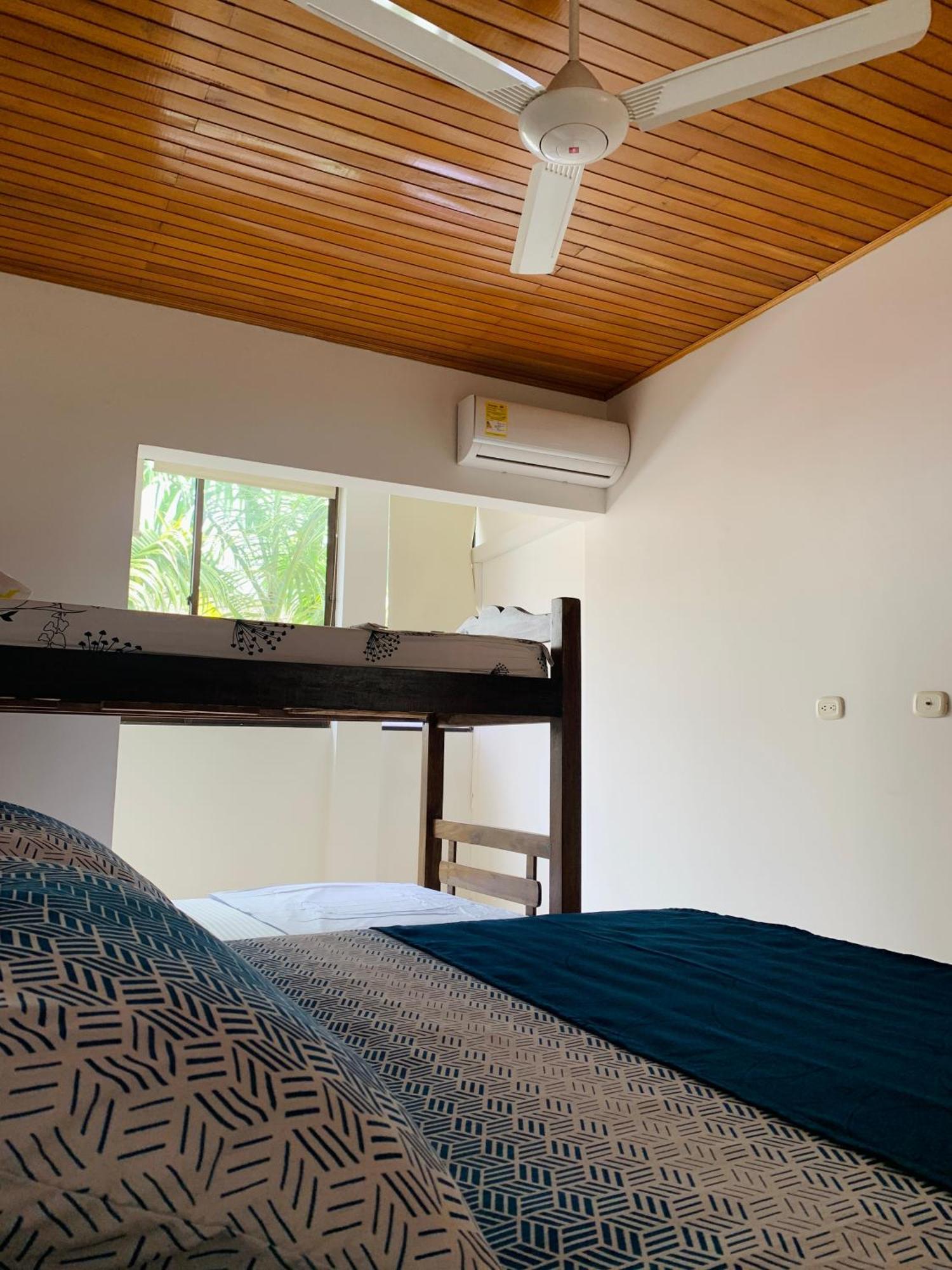 Hostel Cerca Al Centro Historico Cartagena Εξωτερικό φωτογραφία
