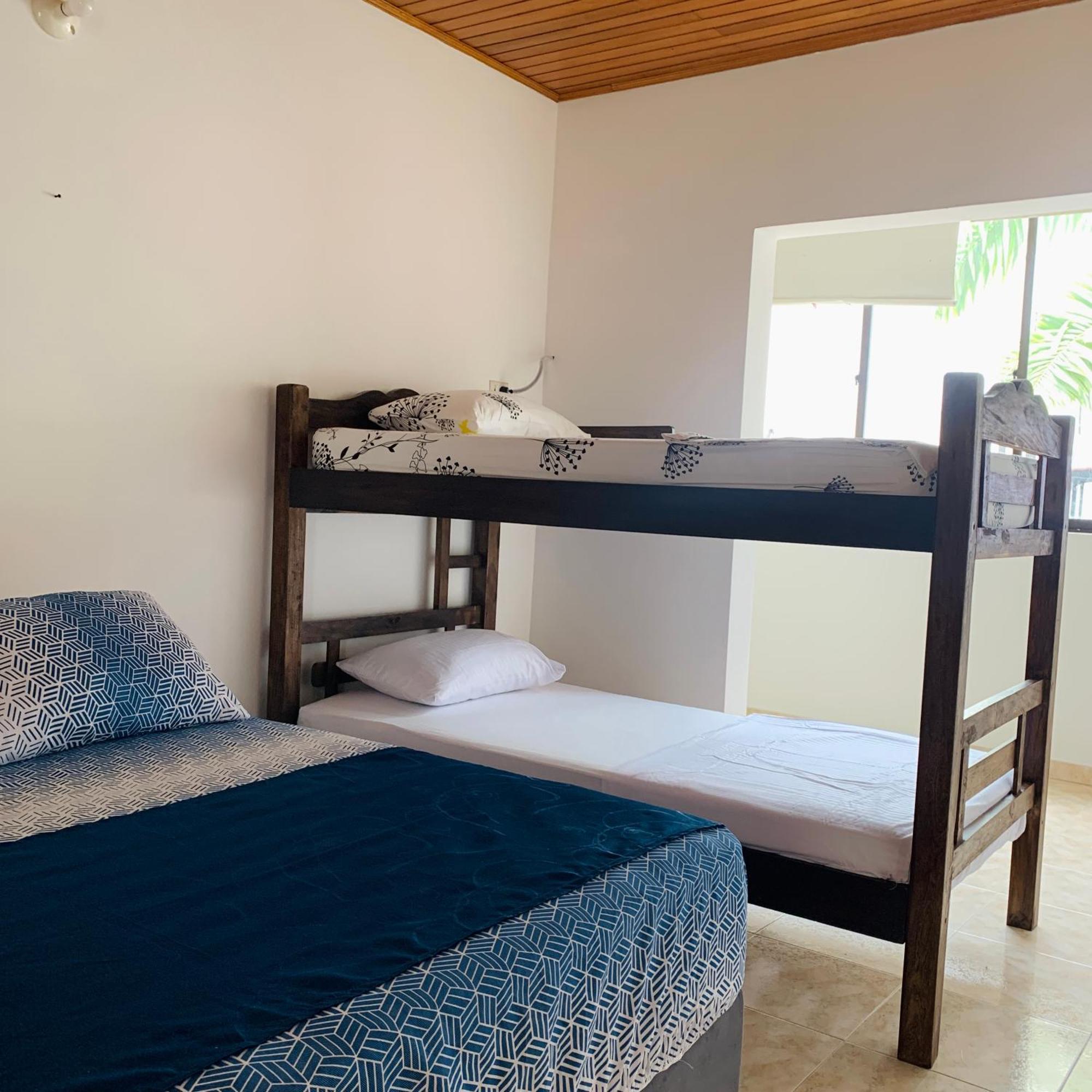 Hostel Cerca Al Centro Historico Cartagena Εξωτερικό φωτογραφία