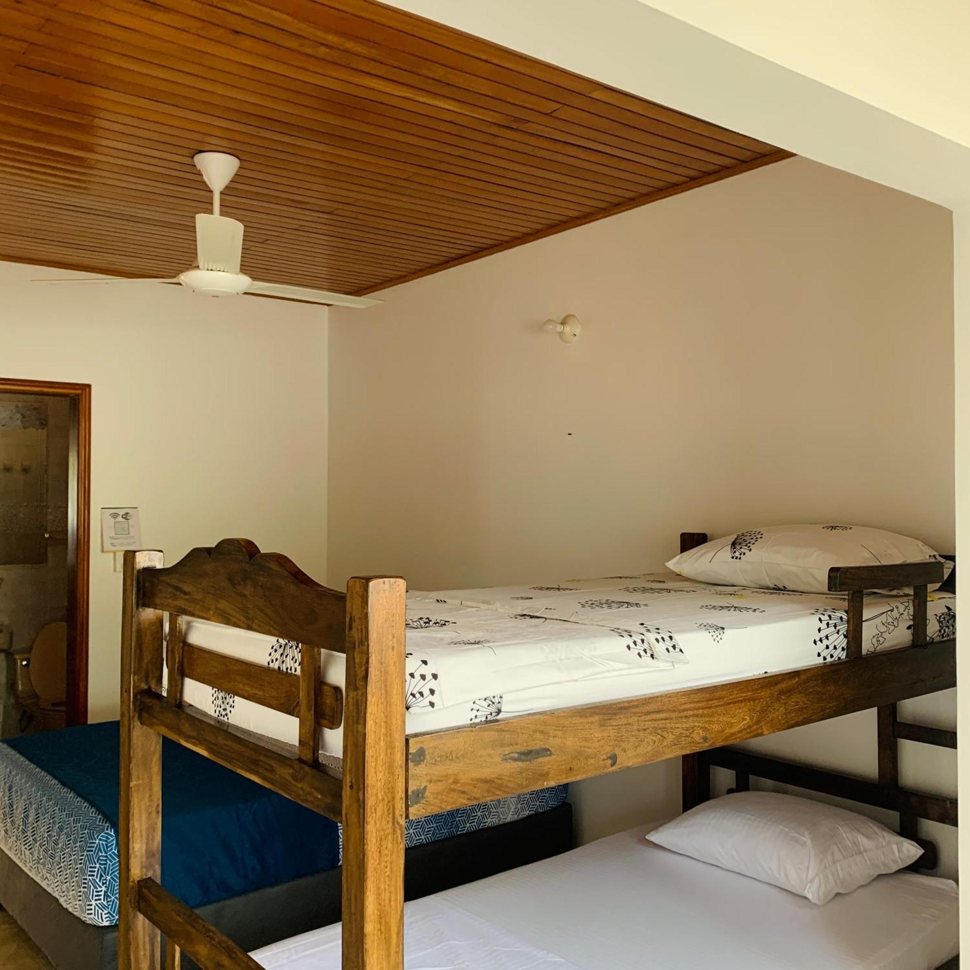 Hostel Cerca Al Centro Historico Cartagena Εξωτερικό φωτογραφία